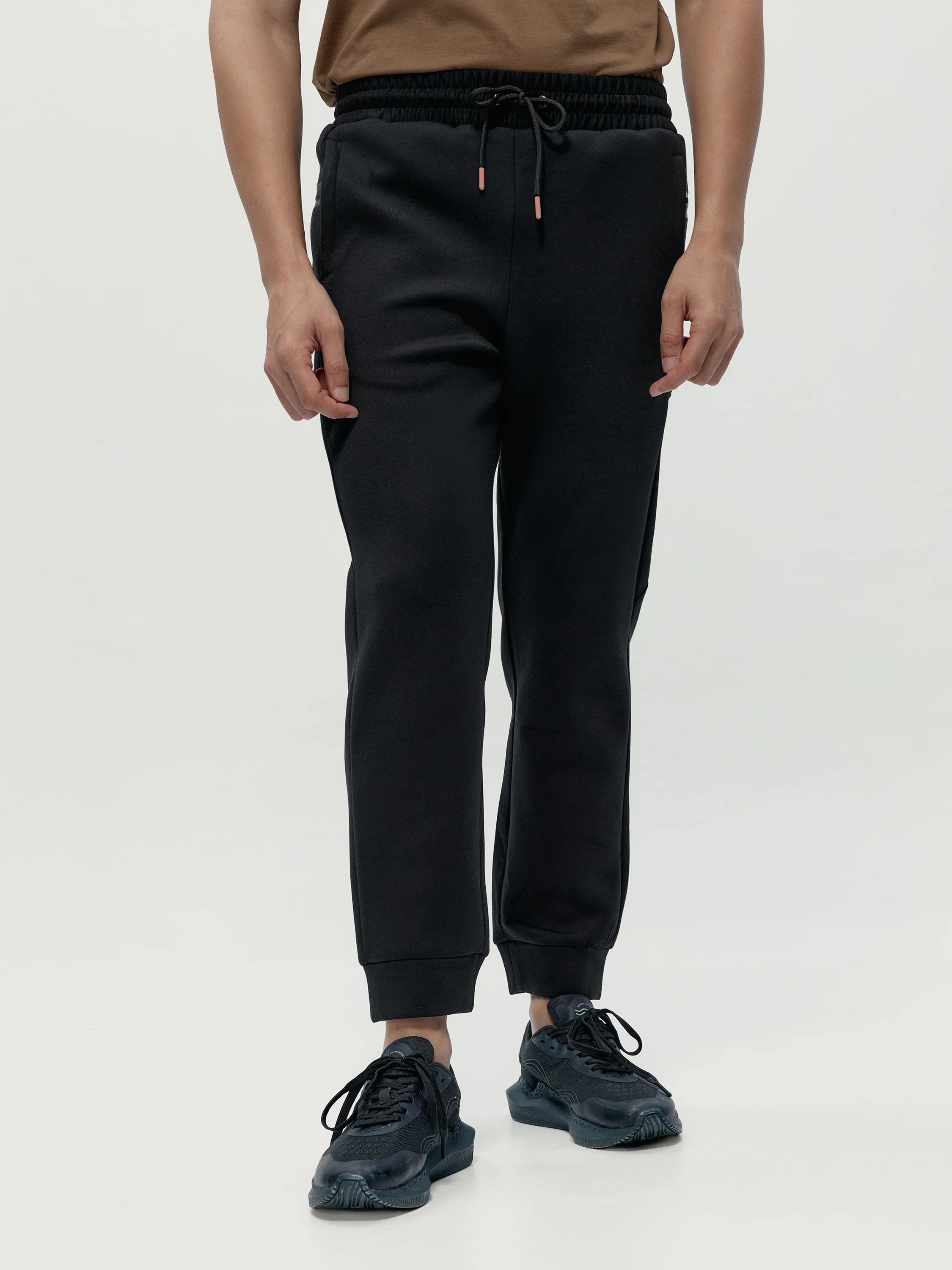 Jogger Lomond Lite Black - Image 2